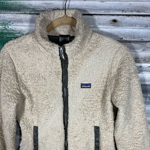 Women’s Fuzzy Patagonia Small Full Zip Fleece Cream - Picture 2 of 8